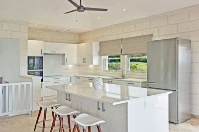 mahogany-heights-kitchen