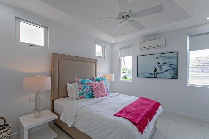 Image No.14-4 Bed Property for sale