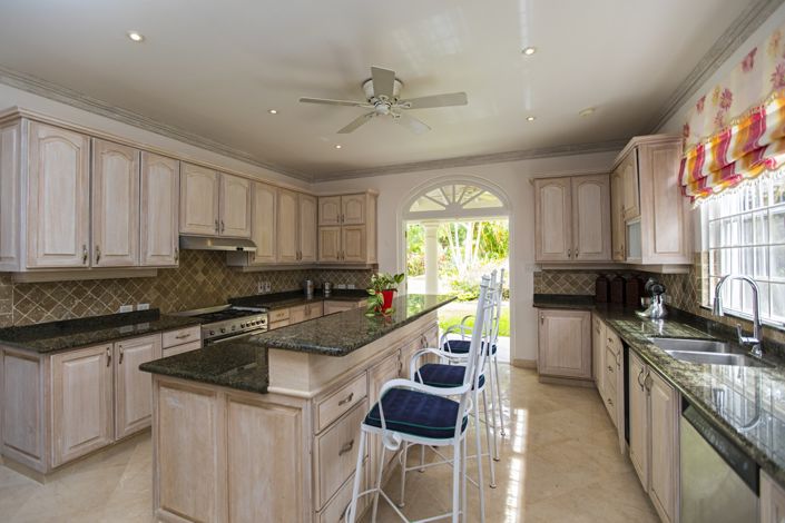 Image No.6-5 Bed Villa for sale