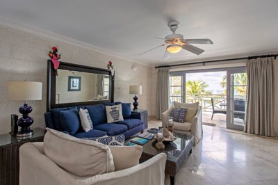 waterside20304-living-to-balcony-10