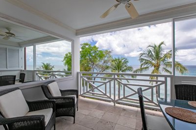 waterside20304-patio-24