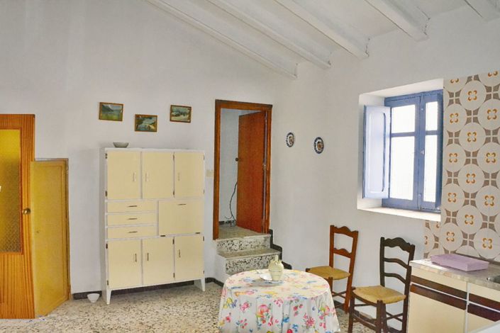 Image No.9-3 Bed Townhouse for sale