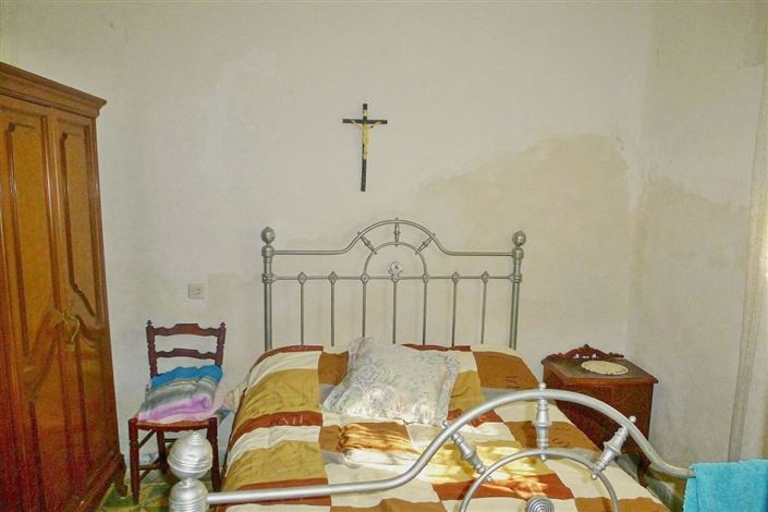 Image No.13-4 Bed Townhouse for sale