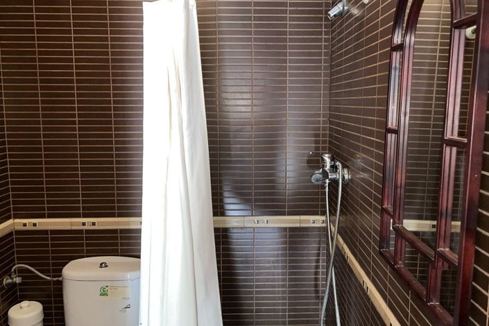 Image No.11-2 Bed Townhouse for sale