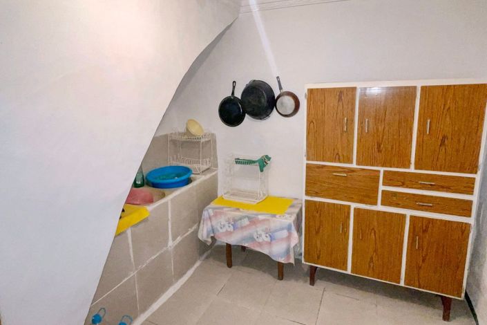 Image No.26-5 Bed Townhouse for sale