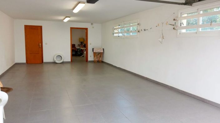 Image No.27-4 Bed Villa for sale