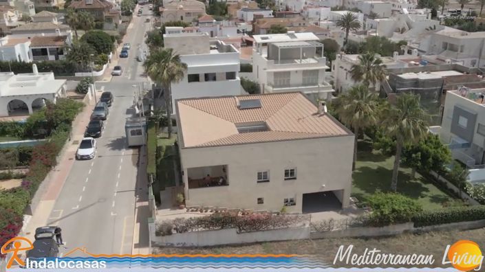 Image No.39-4 Bed Villa for sale