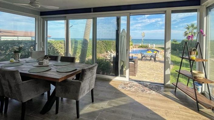 Image No.2-5 Bed Villa for sale