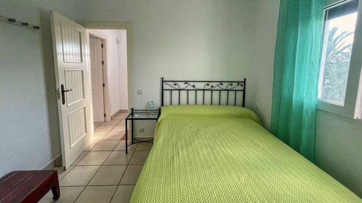 Image No.21-5 Bed Villa for sale