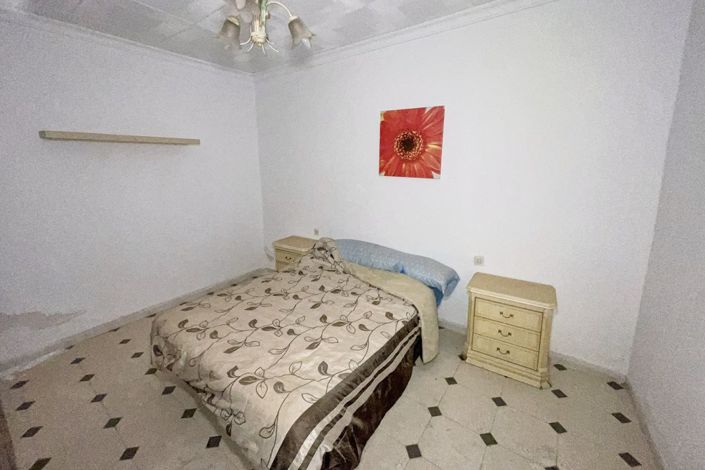 Image No.9-4 Bed Townhouse for sale