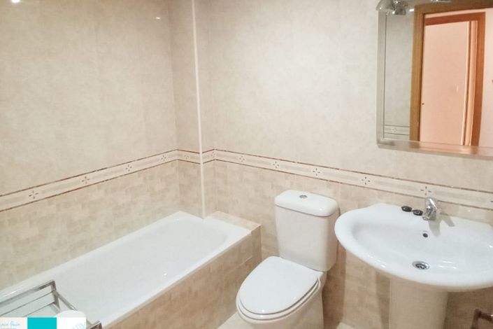 Image No.8-2 Bed Apartment for sale