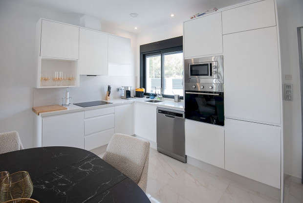 Image No.3-3 Bed Villa for sale