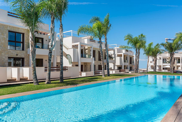 Image No.2-2 Bed Bungalow for sale