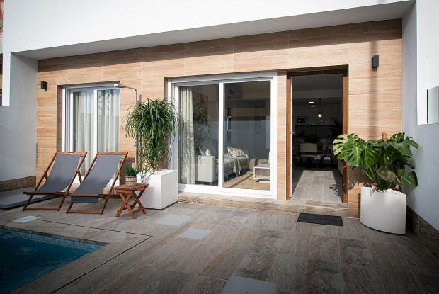 Image No.2-3 Bed Townhouse for sale