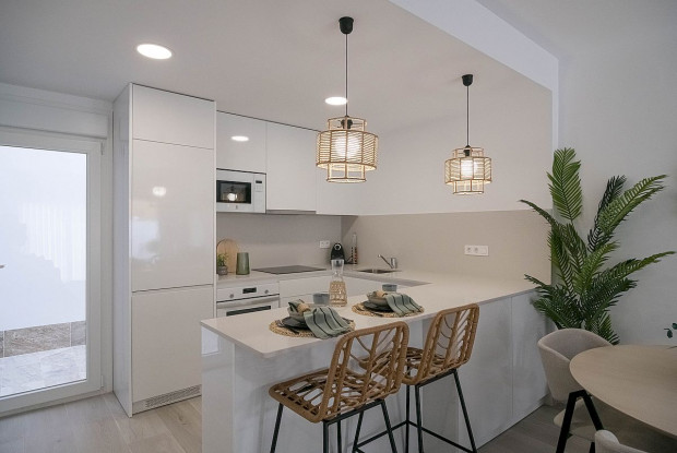 Image No.3-3 Bed Townhouse for sale