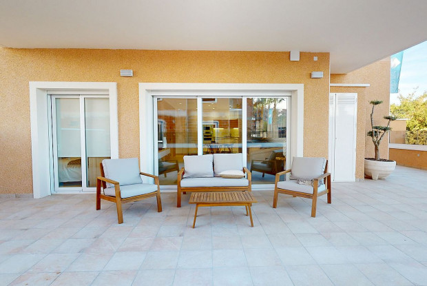 Image No.15-3 Bed Apartment for sale