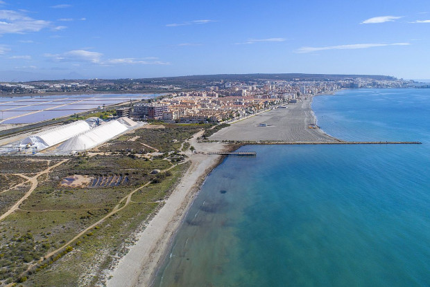 Image No.20-3 Bed Apartment for sale