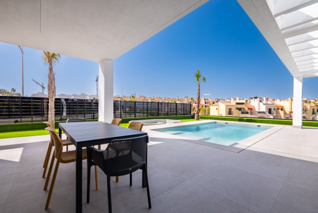 Image No.19-3 Bed Villa for sale