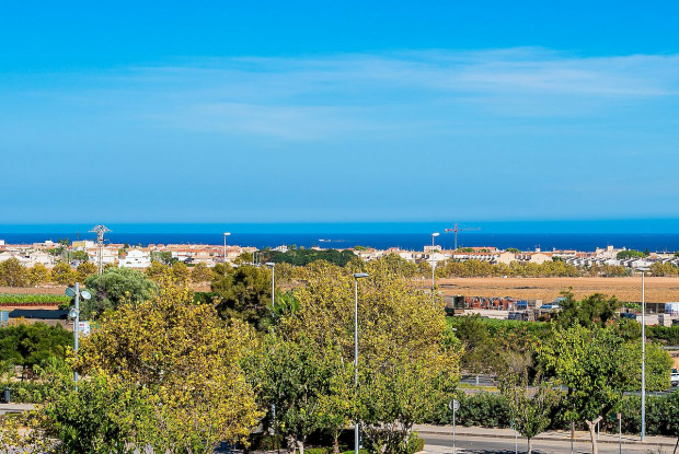 Image No.17-2 Bed Apartment for sale