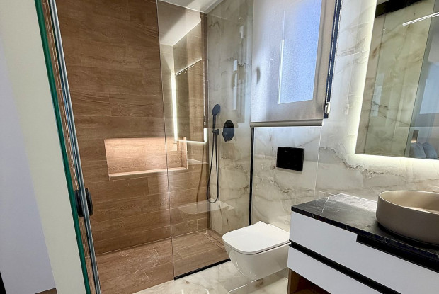 Image No.6-2 Bed Bungalow for sale