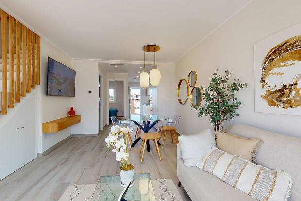 Image No.7-3 Bed Townhouse for sale