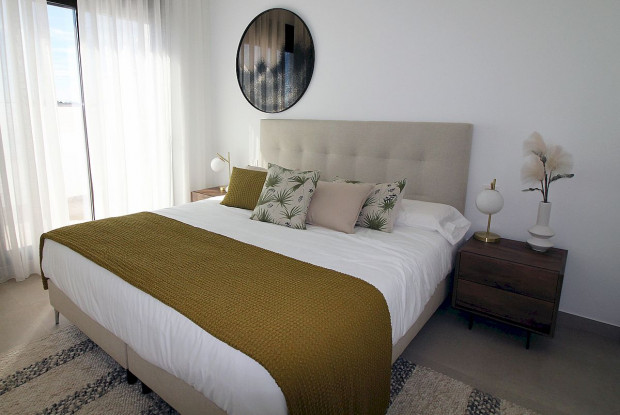 Image No.5-3 Bed Townhouse for sale