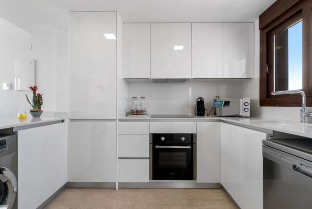 Image No.3-3 Bed Townhouse for sale