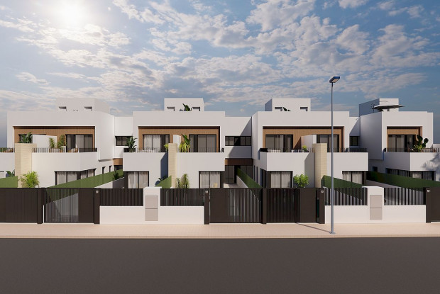 Image No.15-3 Bed Chalet for sale