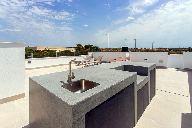 Image No.9-3 Bed Chalet for sale