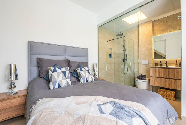 Image No.5-3 Bed Chalet for sale