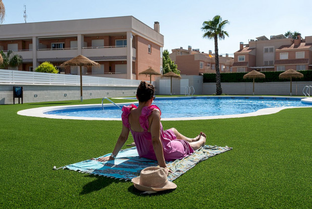 Image No.20-3 Bed Chalet for sale