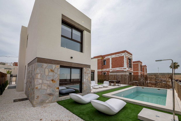 Image No.2-Villa de 3 chambres à vendre à Algorfa