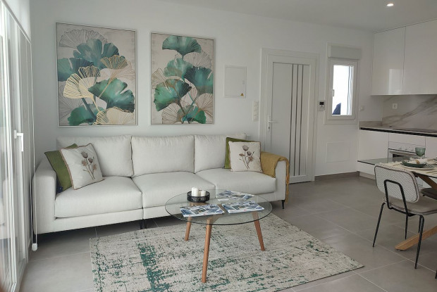 Image No.7-3 Bed Chalet for sale