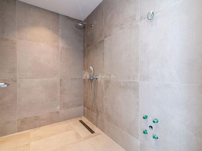 Image No.40-4 Bed Villa for sale