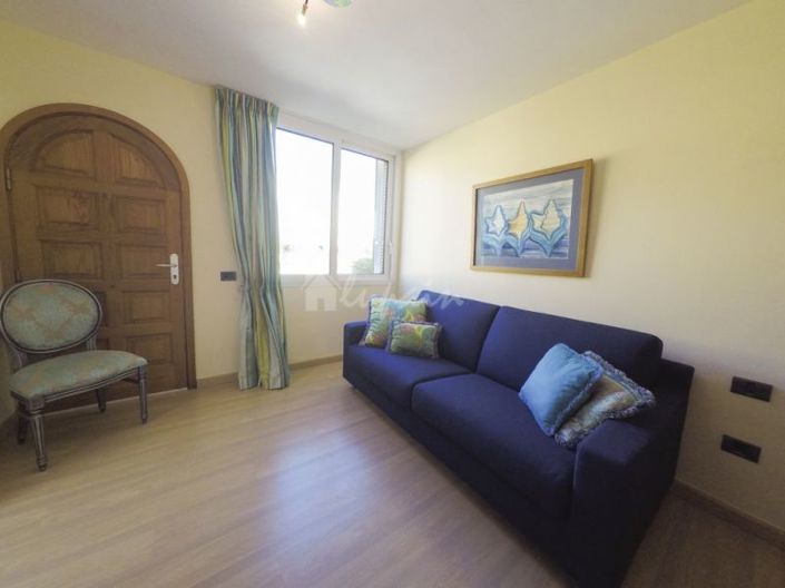 Image No.26-5 Bed Villa for sale