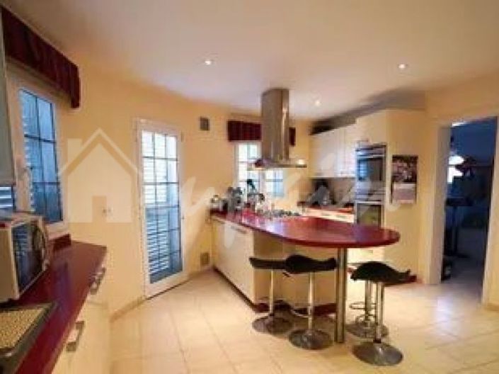 Image No.7-5 Bed Villa for sale