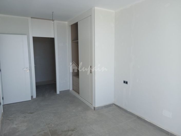 Image No.6-3 Bed Penthouse for sale