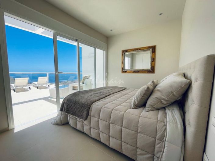 Image No.13-3 Bed Villa for sale