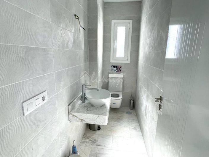 Image No.27-3 Bed Villa for sale