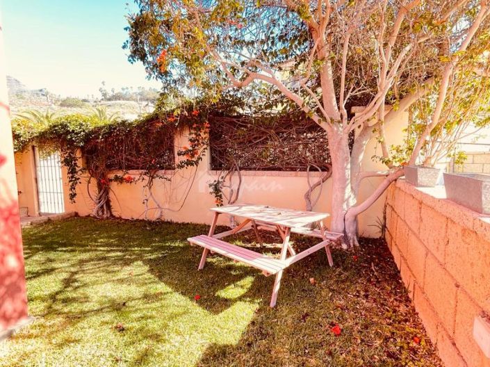 Image No.3-Villa de 4 chambres à vendre à Chayofa