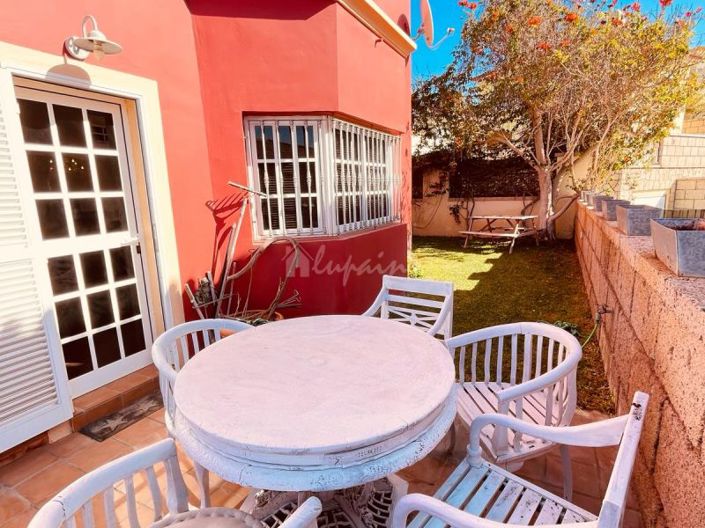 Image No.4-Villa de 4 chambres à vendre à Chayofa