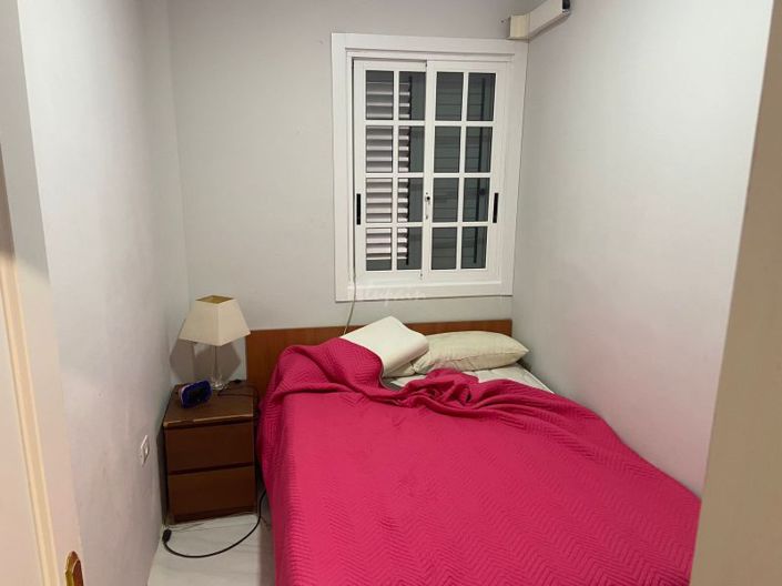 Image No.16-6 Bed Villa for sale