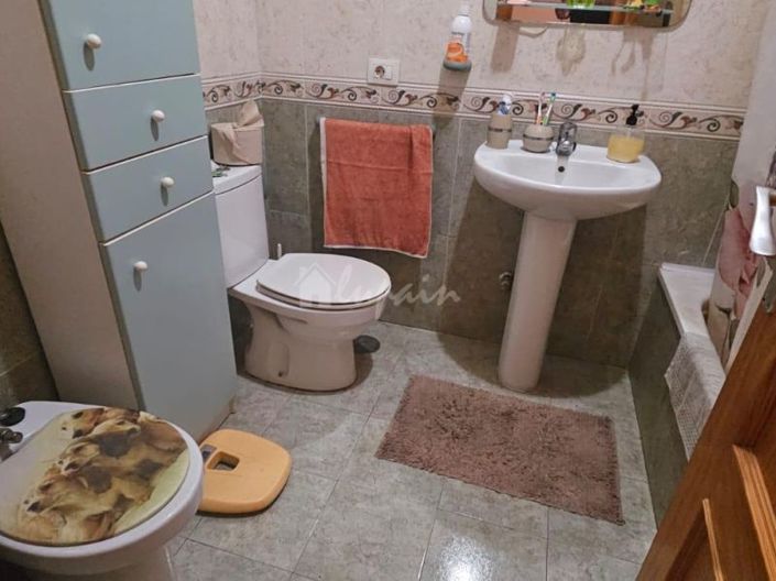 Image No.15-3 Bed Apartment for sale