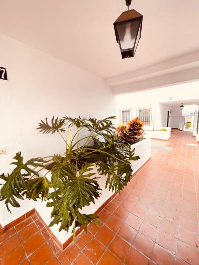 Image No.29-1 Bed Apartment for sale