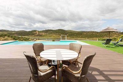 1-10001-a6143ebb3cb0547d86cbab874af8e5c603a53