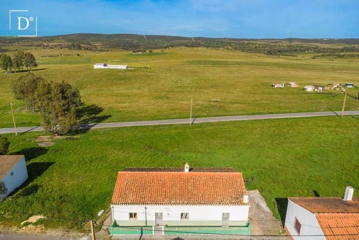 Image No.5-2 Bed Villa for sale