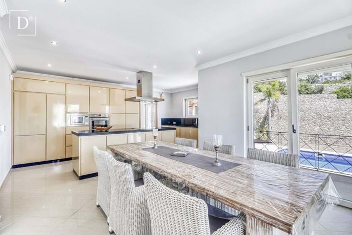 Image No.5-Villa de 4 chambres à vendre à Albufeira