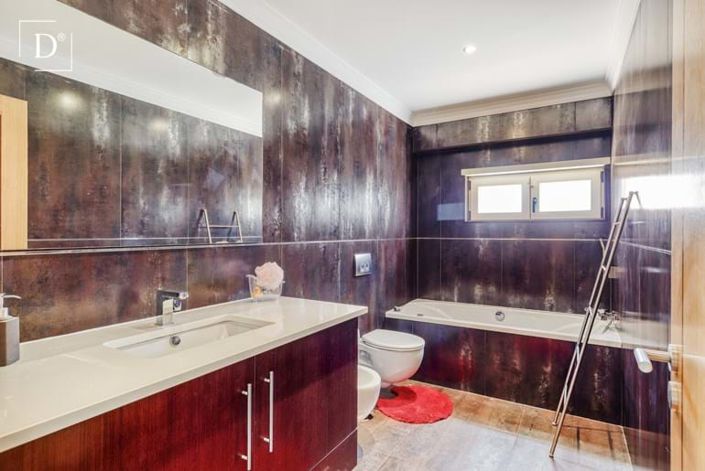 Image No.19-Villa de 4 chambres à vendre à Albufeira