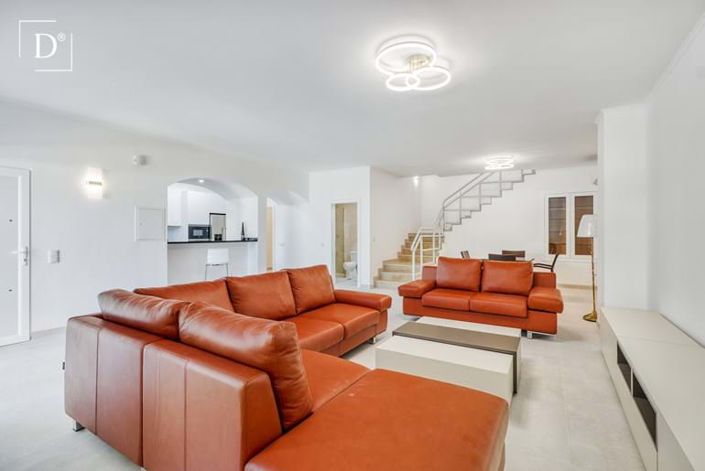 Image No.5-3 Bed Villa for sale