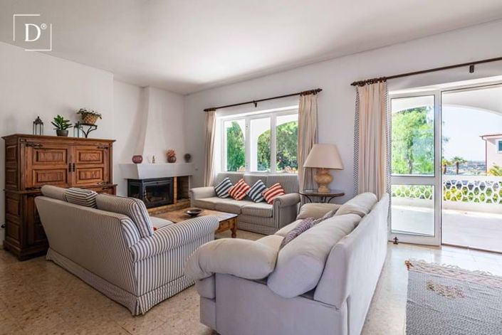 Image No.19-4 Bed Villa for sale